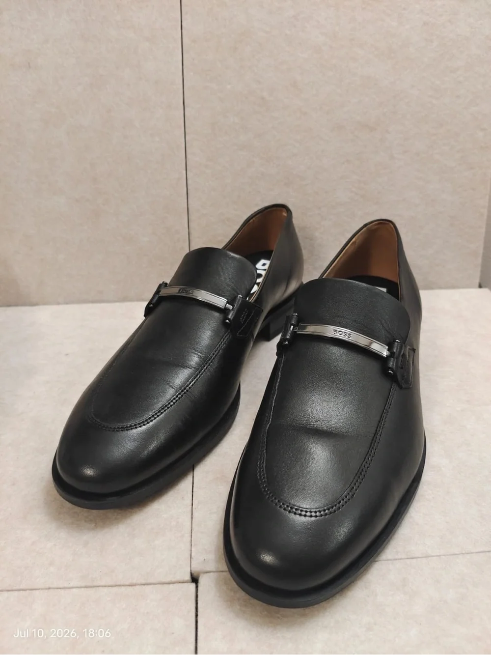 NWOB Boss Colby Slip-On Bit Loafer Shoes Men's Embossed Logo Black Size US 8
